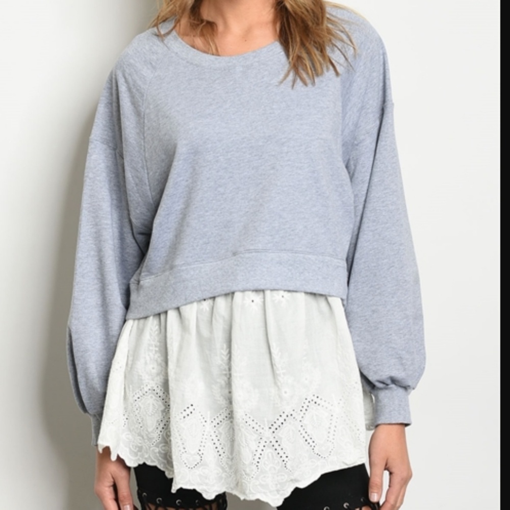 NINETY NINE Top Layered Look Gray & White Long Sleeve Eyelet Trim Sm Md &Lg NWT